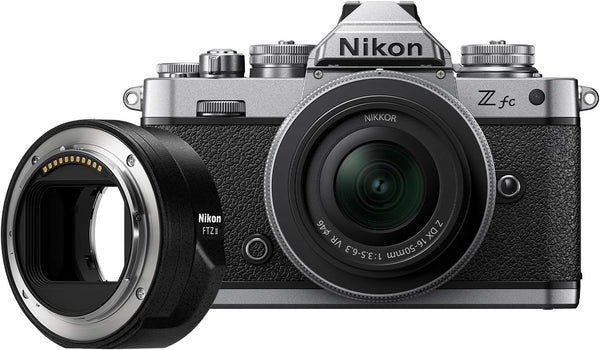 Nikon Z fc con lente de zoom gran angular | Fotografías fotográficas compactas sin espejo de inspiración retro con lente