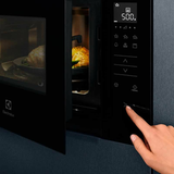 Microondas Electrolux KMFD264TEX